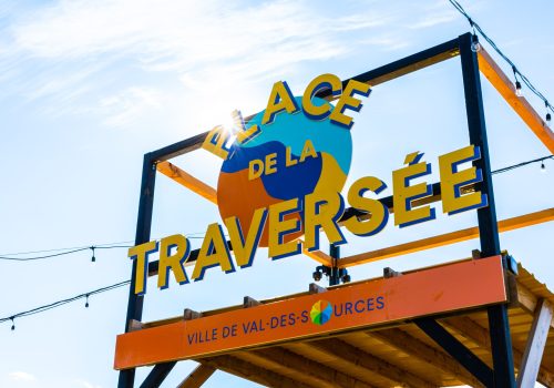 Place de la Traversée - Val-des-Sources - Point d'intéret